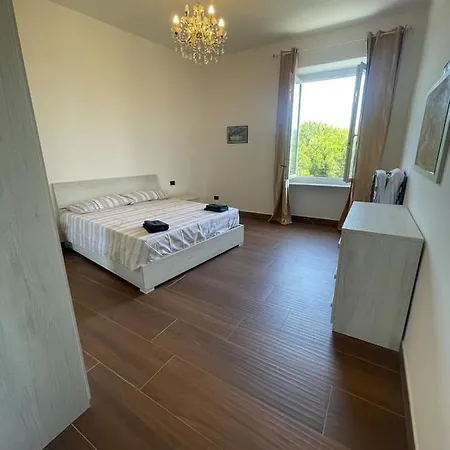 Autumn Apartment *
