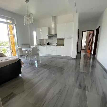 Apartment Autumn Vado Ligure