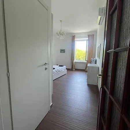 Autumn Apartment *